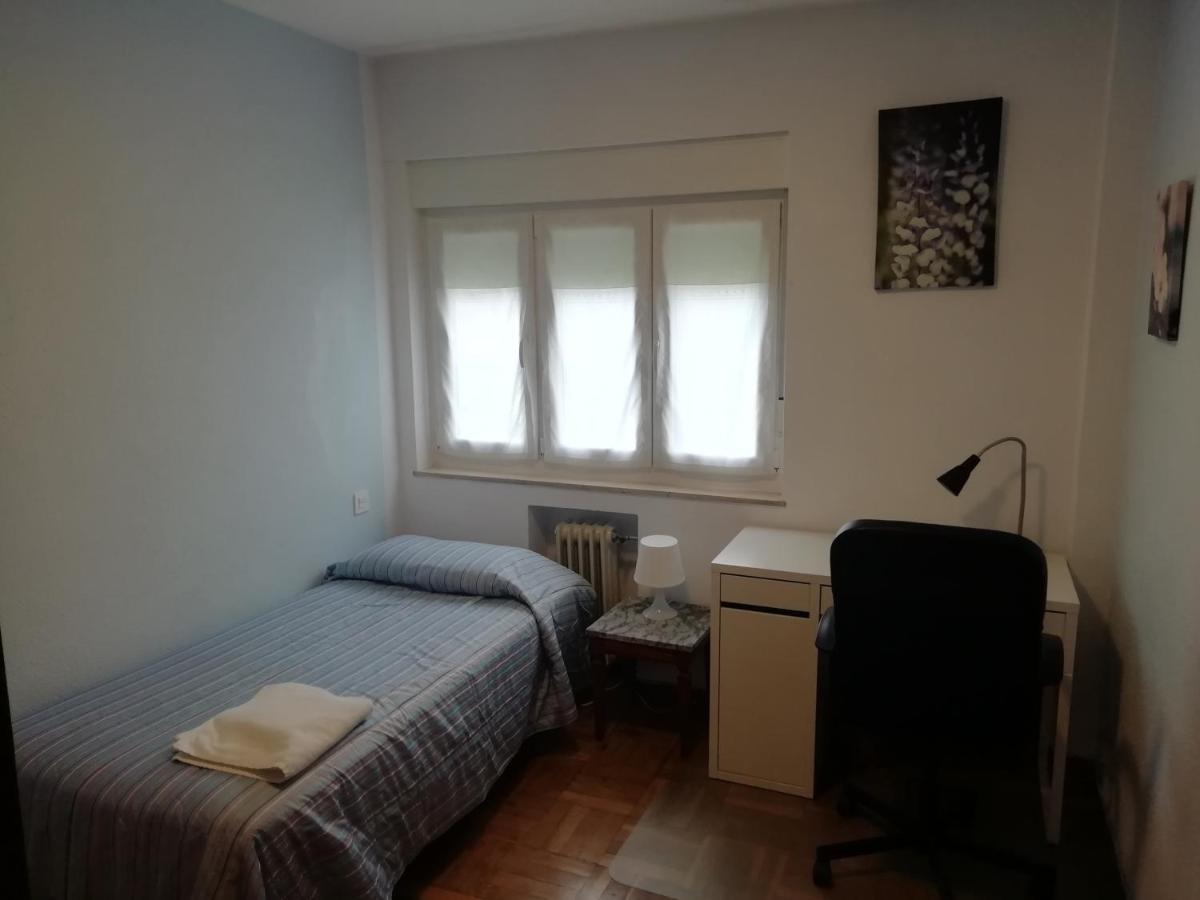 Apartamento Dominicos Овиедо Екстериор снимка