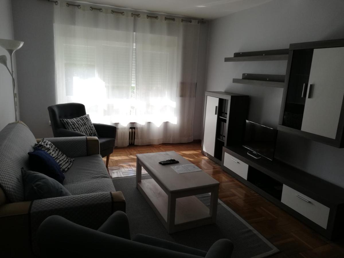 Apartamento Dominicos Овиедо Екстериор снимка