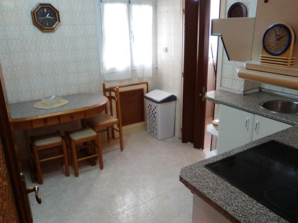 Apartamento Dominicos Овиедо Екстериор снимка